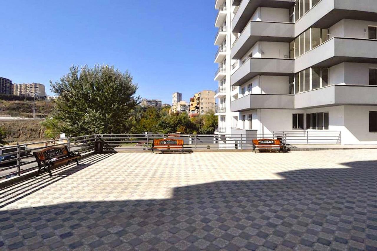 Tbilisi Apartment Tennis Court 외부 사진